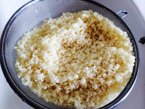riz égouttez dans un chinois