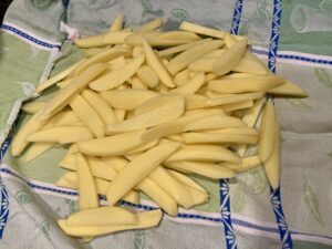 préparation des frites maison