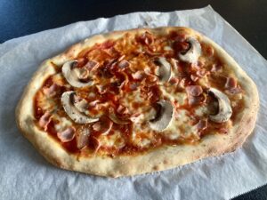 pizza base tomate