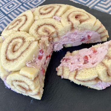 Charlotte royale aux fraises