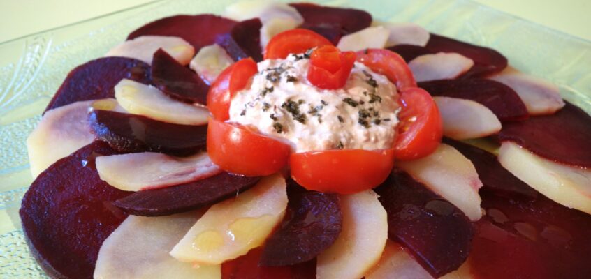 Salade thon betteraves tomates pommes de terre