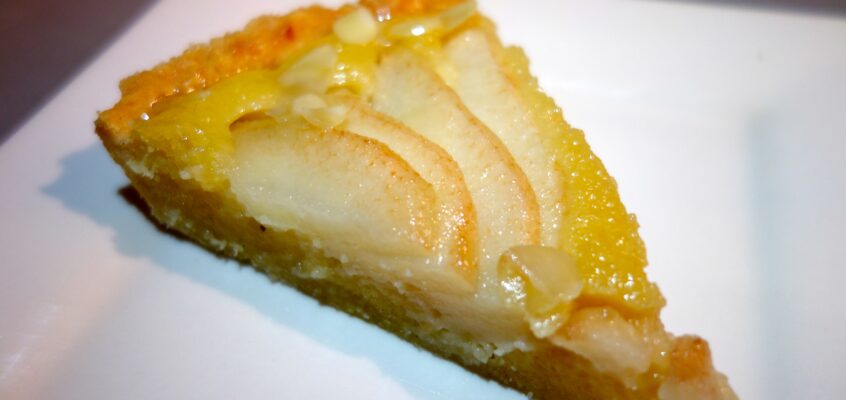 Tarte amandine aux poires