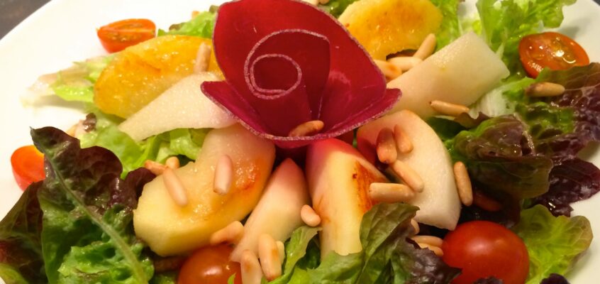 Salade pommes poires grison