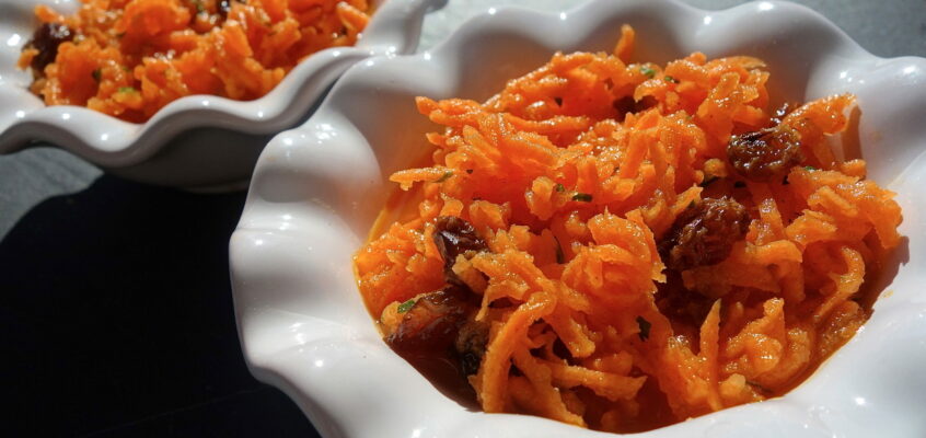 Carottes orange raisins secs cannelle