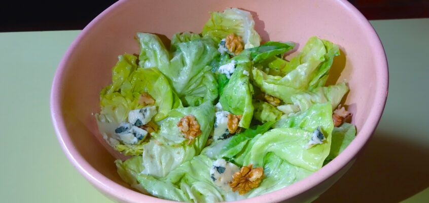 Salade roquefort noix