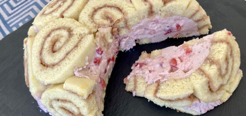 Charlotte royale aux fraises