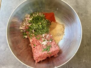 les brochettes de viandes hachée (kefta) à la marocaine 
