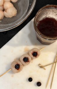 brochettes d'yeux de sorcières