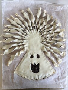feuilleté arbre maléfique d'Halloween